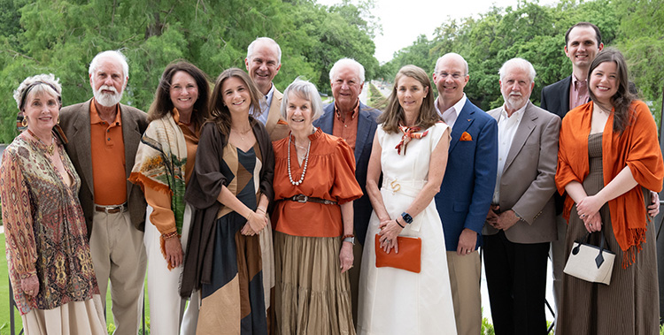 Texas Exes Houston Chapter honors the Oldham family.