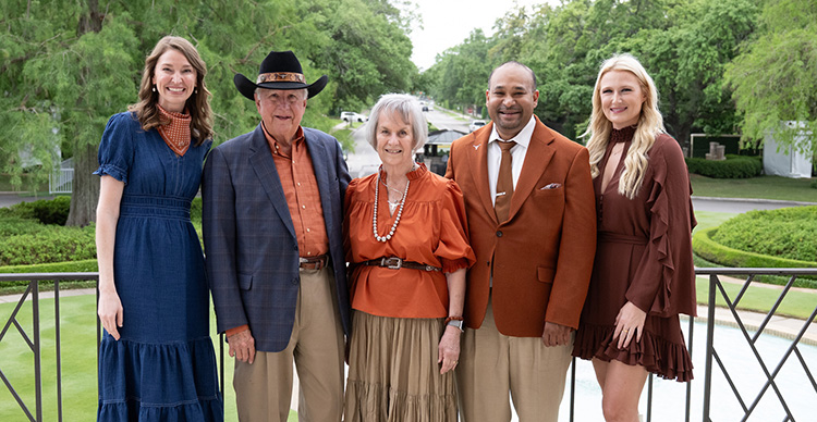 Members of the Texas Exes Houston Chapter