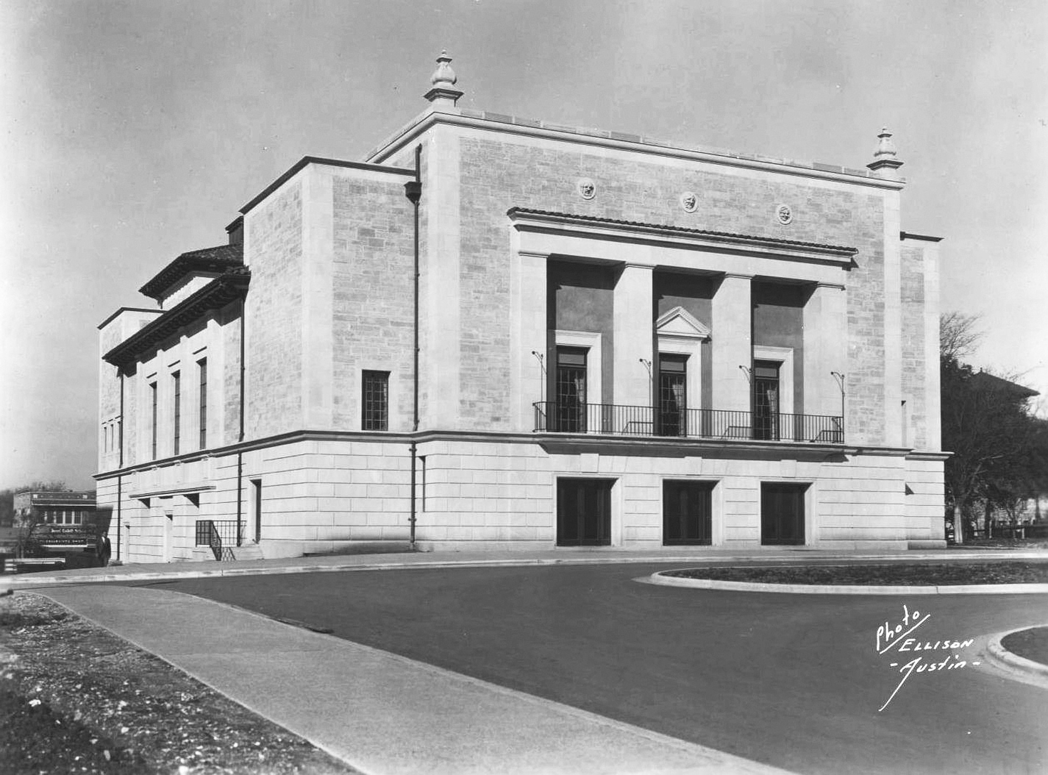 1934.02.02.Hogg-Auditorium.-web