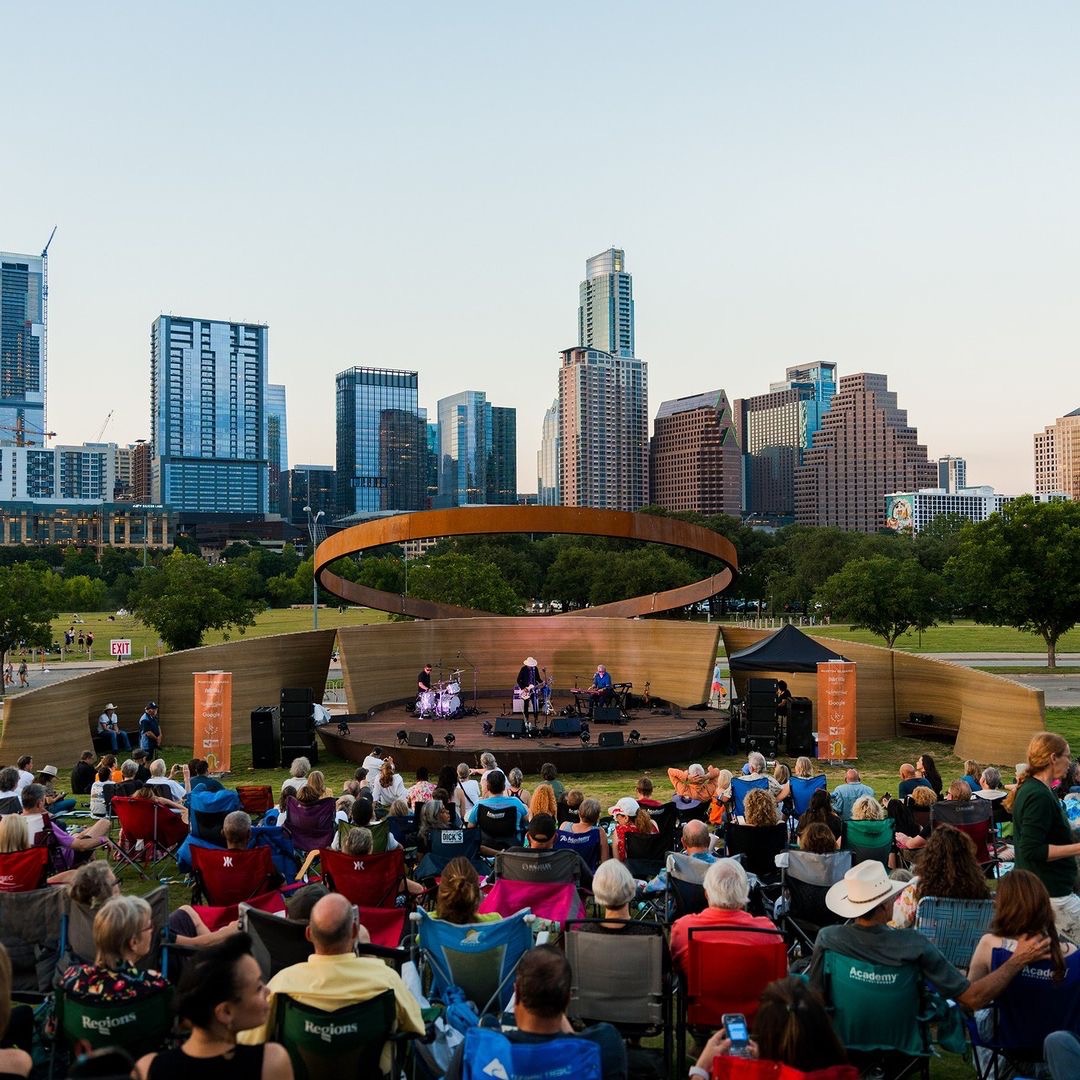 Beat-the-Heat-in-ATX-Long-Center