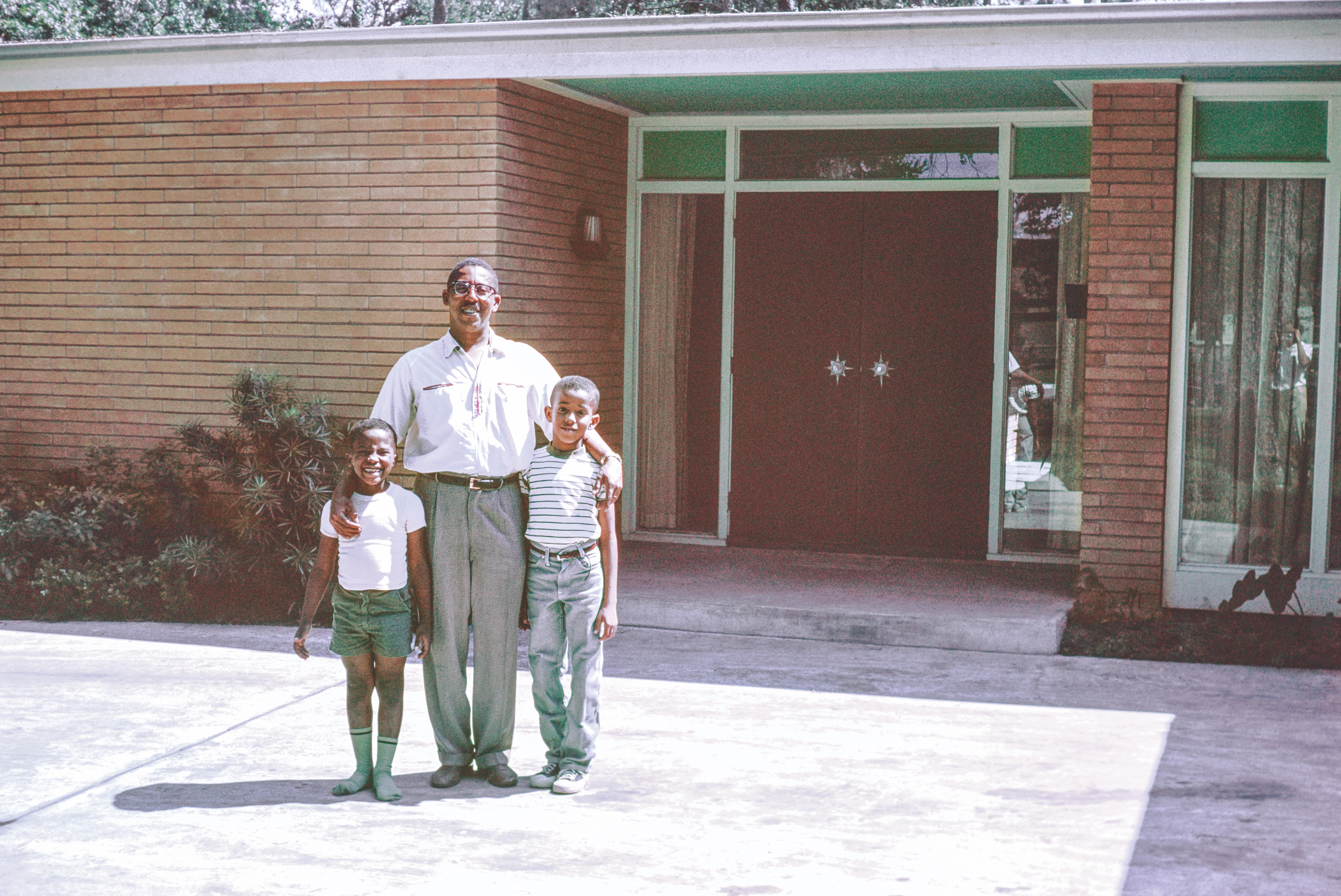 John-S-Chase-with-Anthing-and-John-Jr-1959-CMYK-1-1-1