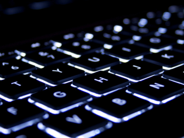 UT Considering Massive Open Online Courses