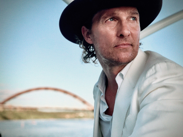 McConaughey_author-photo_Credit-Vida-Alves-McConaughey-1-1