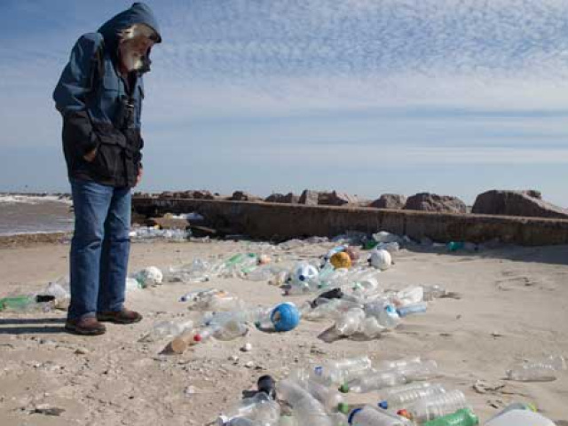 beach_trash2
