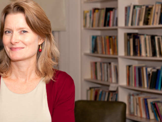 Writer Jennifer Egan Shares "Lateral Curiosity" with UT