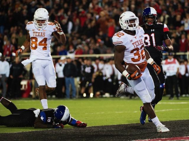 Texas Downs Texas Tech in Lubbock, 34-13