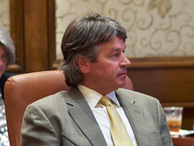 Grand Jury Recommends Hall's Removal