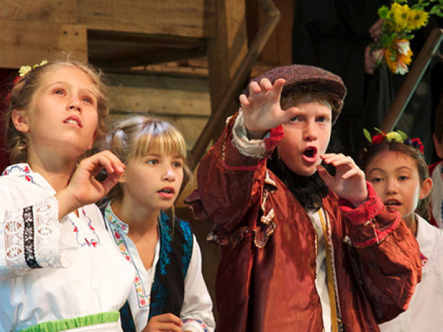 Young Thespians Grow at UT's Camp Shakespeare