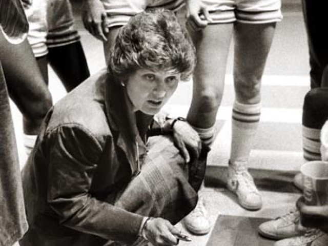 1981-82Jody gets 300th win 68-53 over Arkansas, Jan. 20, 1982.