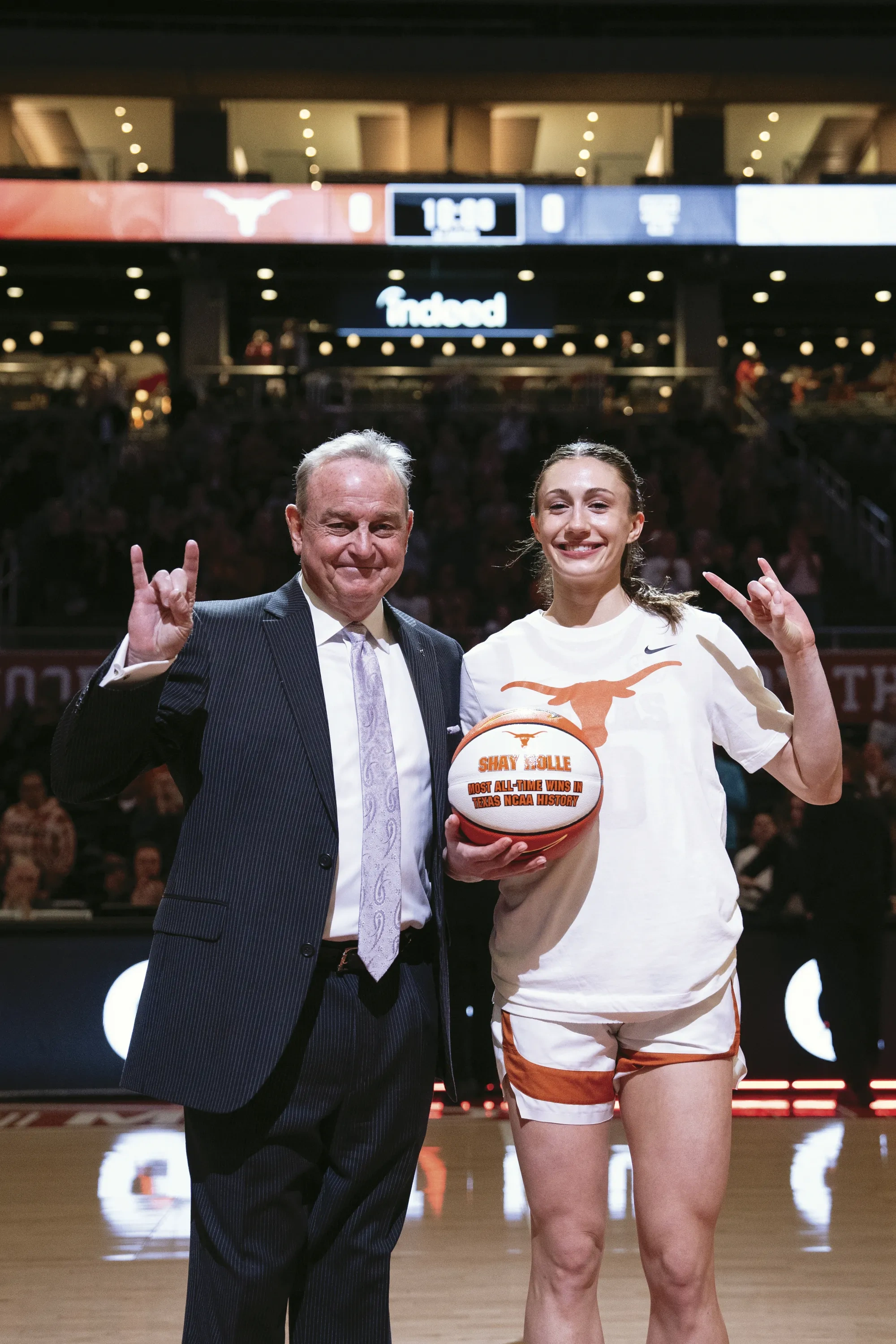 Shay Holle and Vic Schaefer vs Tennesse 