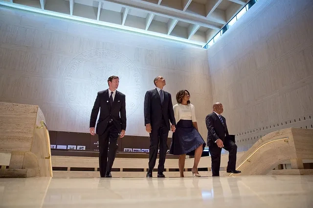 MKU Obamas J. Lewis WH Photo by Lawrence Jackson