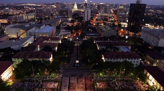 UT Tightens Commencement Security