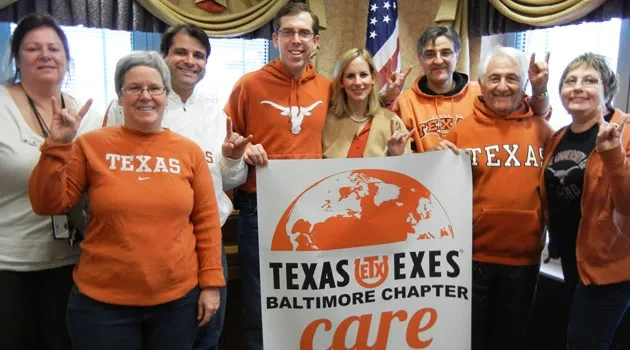 Texas Exes Chapters Nationwide Participate in UT Service Project