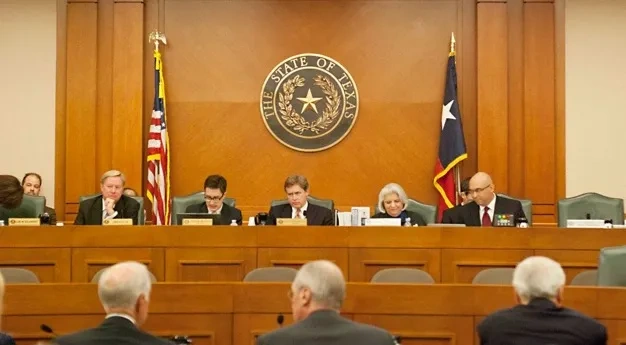 Higher Ed Watchers Raise Concerns About University Governance
