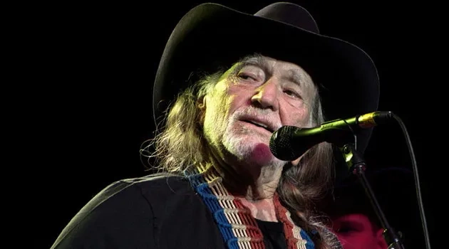 The Red-Headed Stranger Gives His Archives to UT
