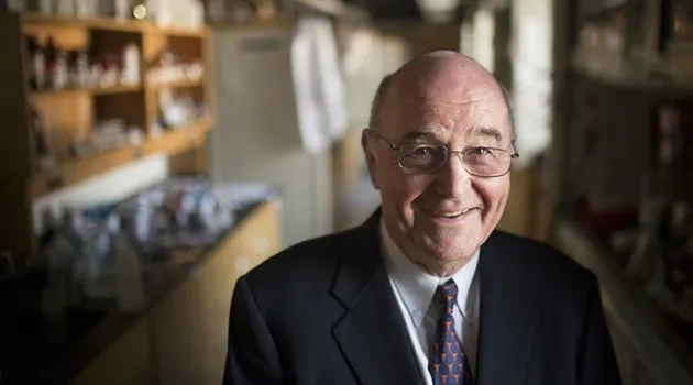 UT Chemist Wins Prestigious Japan Prize