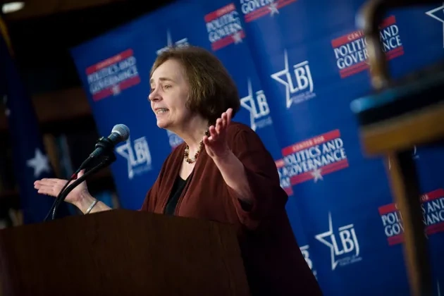 Gail Collins Speaks on Women's Rights—And Wearing Slacks