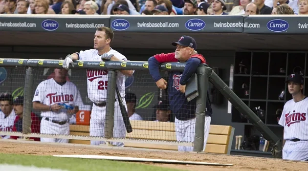 Minnesota Twins GM Ron Gardenhire, '77, Manages Jim Thome to 600th Home Run