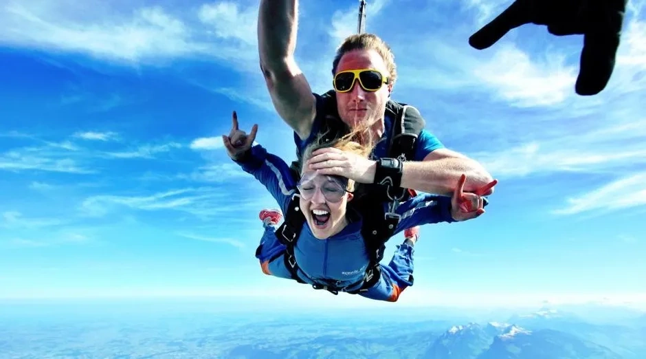 Horns Up (Way, Way Up) in Switzerland
