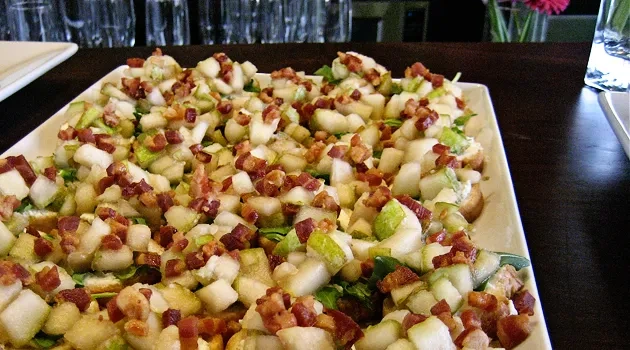 New Year's Recipe: Pear and Pancetta Crostini