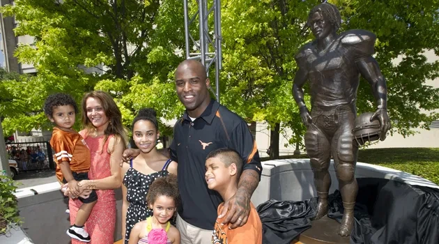 Ricky Williams Statue Unveiling Highlights Spring Scrimmage