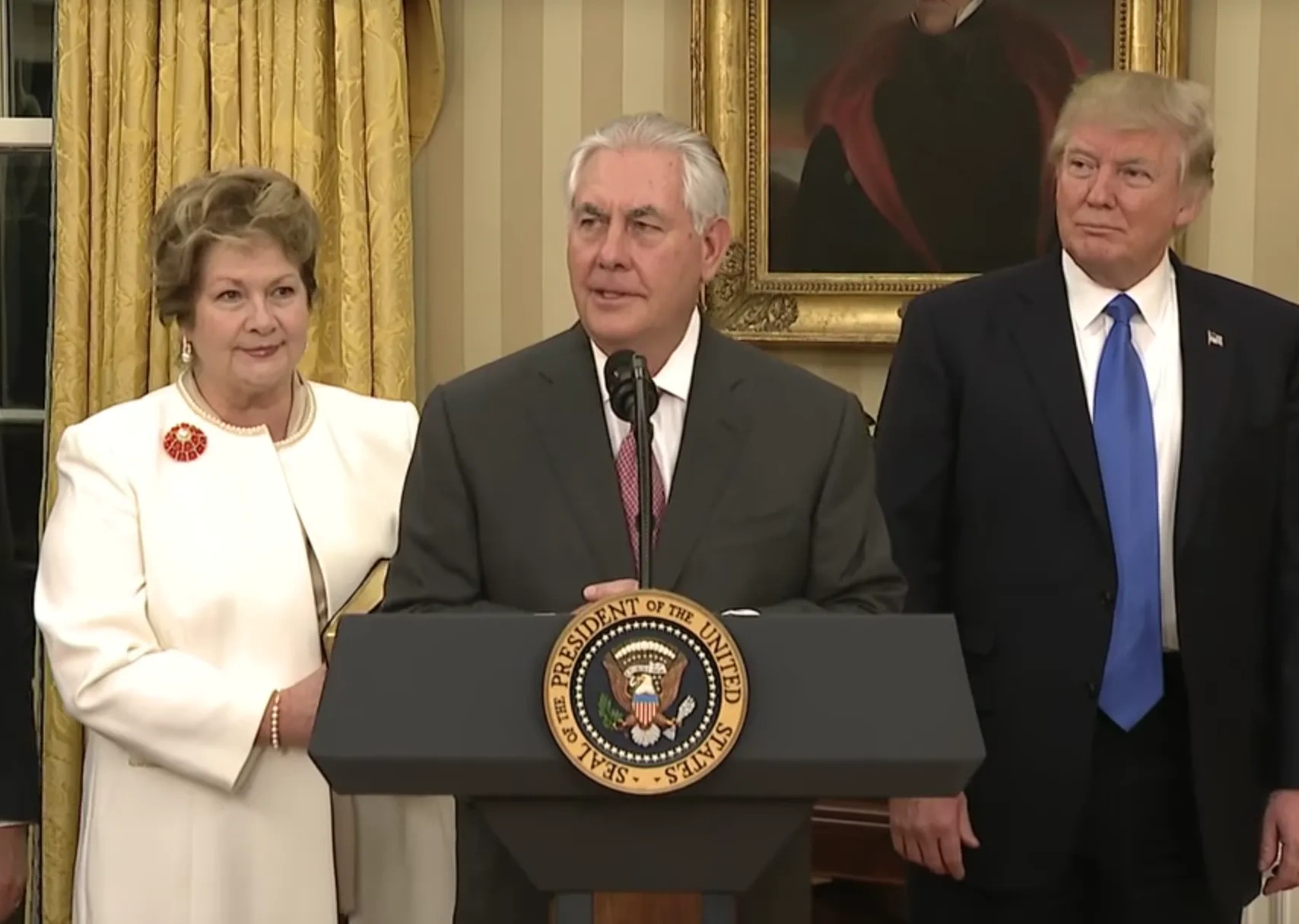 UT Alumnus Rex Tillerson Sworn In as U.S. Secretary of State