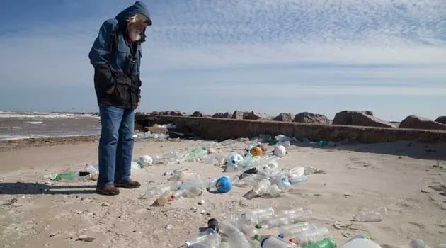 beach_trash2