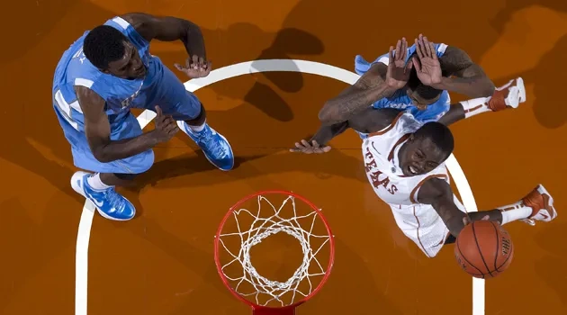 Texas Basketball's J'Covan Brown Named Player of Week