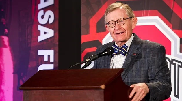 Ohio State President Says UT an Example for Graduation Rates