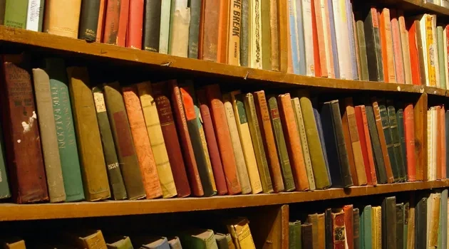 UT to Cut Degrees in Greek, Slavic Studies