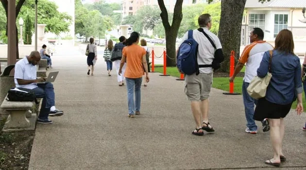 UT-Austin Ranks Second in SmartMoney's 'Payback' Survey