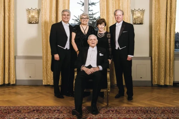 portraits_of_dr_goodenough_in_stockholm_dec10th-5