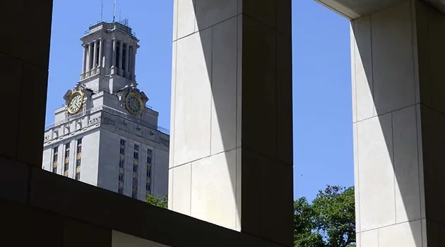 UT Breaks Single-Year Fundraising Record