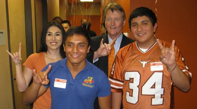 UT Opens Admissions Center in El Paso